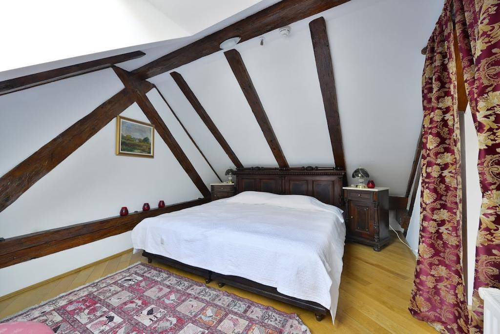 Kronhaus Braşov Oda fotoğraf